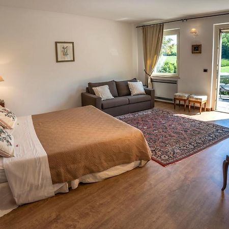 Cascina Castagneto Hotel Castell'Alfero Bagian luar foto