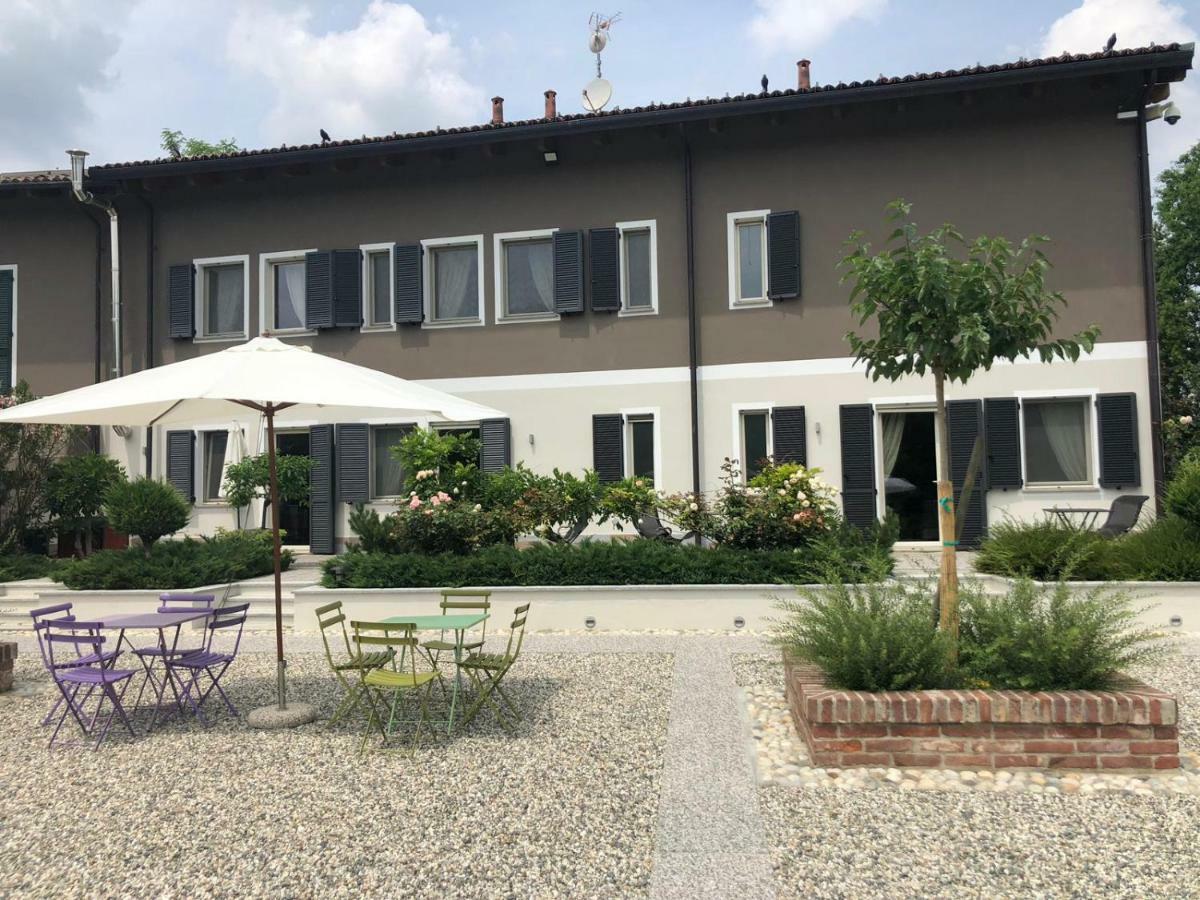 Cascina Castagneto Hotel Castell'Alfero Bagian luar foto