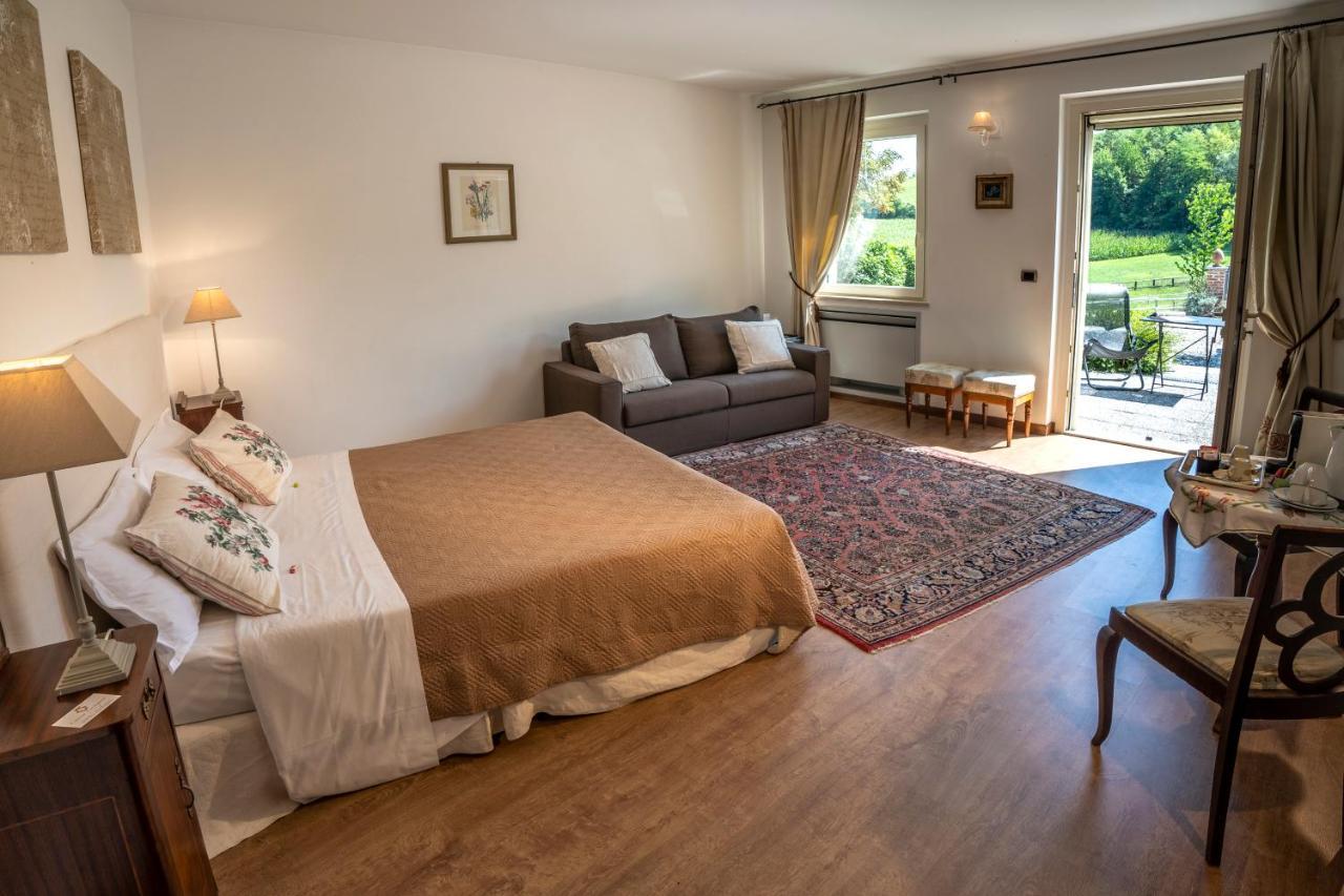 Cascina Castagneto Hotel Castell'Alfero Bagian luar foto